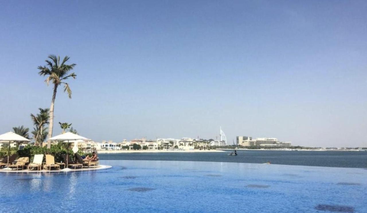 Tiara - Palm Jumeirah Apartment