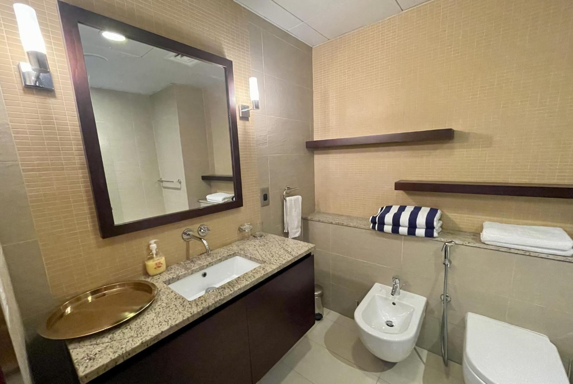 Tiara - Palm Jumeirah Apartment