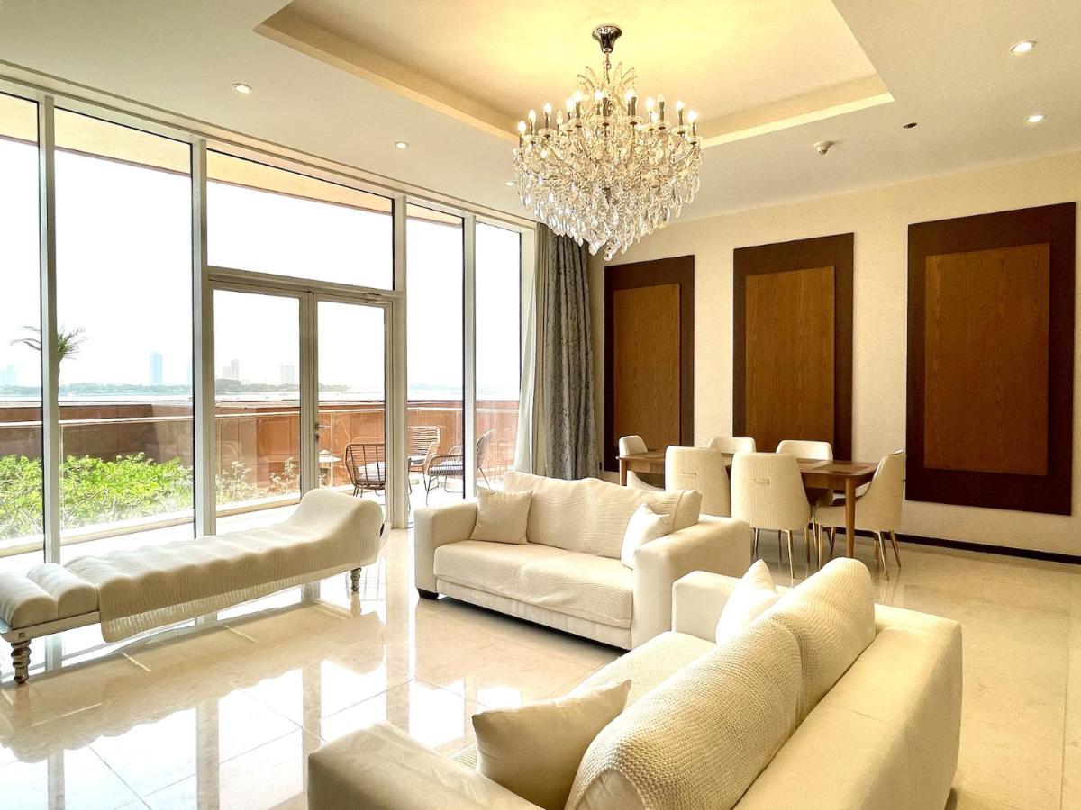 Tiara - Palm Jumeirah Апартаменти Дубай